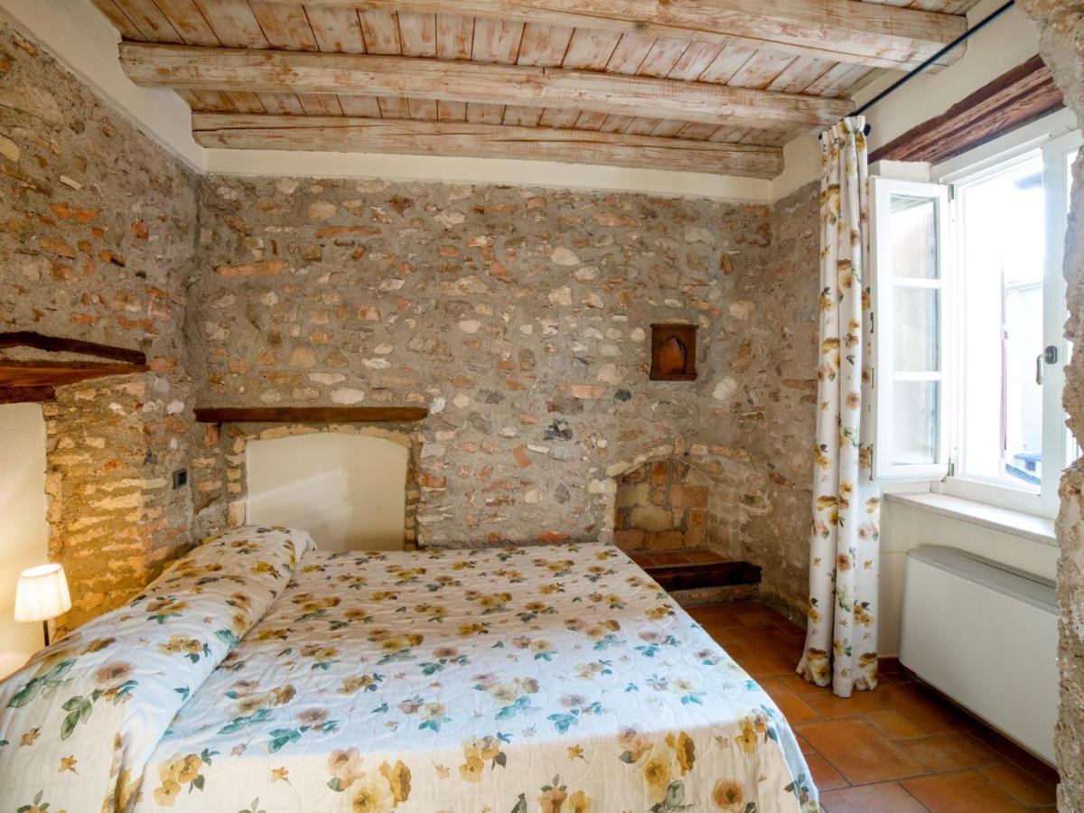Apartment Borgo Alba Chiara-2 By Interhome Pulciano Bagian luar foto